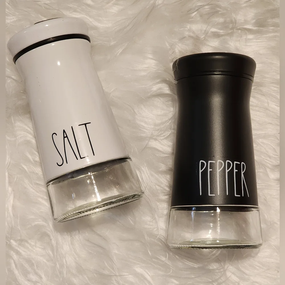 NEW Farmhouse Black and White Salt and Pepper Shakers